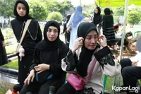 Infeksi Paru dan Sempat Dirawat Sebulan Lebih di Rumah Sakit, Cici Paramida Ungkap Kronologi Sakitnya Sang Ibu Sebelum Berpulang