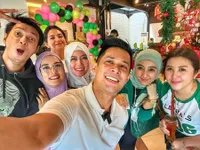 Ingat Masa 20 Tahun Lalu, 10 Potret Reuni Bintang Genta Buana Penuh Bahagia - Tak Ada Revi Mariska