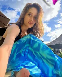 Ini Deretan Kegiatan Pagi Hari Cinta Laura, dari Meditasi Hingga Sarapan Sehat