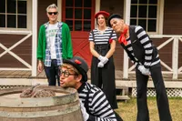 Ini Dia 6 Potret 'JACKASS FOREVER' yang Siap Menghadirkan Komedi Super Lucu