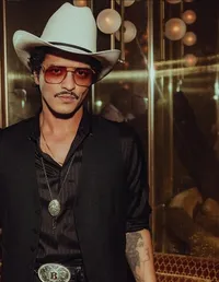 Inilah Deretan Artis Hollywood dengan Identitas Nama Asli yang Tak Terduga, Ada Bruno Mars Hingga Calvin Harris