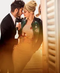 Intim di Ranjang - Ciuman, Gigi Hadid & Zayn Malik Semesra Prewed
