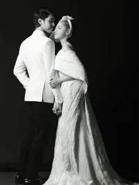 Intip Detail Gaun Prewedding Syifa Hadju Yang Terinspirasi Air Mengalir