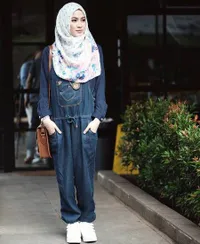 Intip Fashion Bumil Alyssa Soebandono, Nggak Kelihatan Buncit!