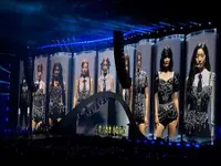 Intip Potret Keseruan Konser TWICE di Jakarta 2023, Penampilan Solo Member Bikin Meleyot - Gokilnya ONCE Saat Random Play Dance