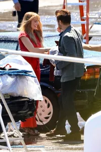 Intip Potret Margot Robbie dan Colin Farrell Memulai Syuting Film Baru 'A BIG BOLD BEAUTIFUL JOURNEY' di Los Angeles