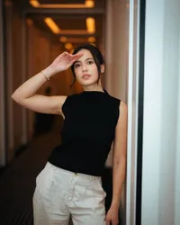Intip Profil Pevita Pearce, Pernikahannya dengan Crazy Rich Malaysia Bikin Heboh Netizen!