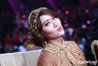 Inul Daratista Bagai Ratu di Grand Final 'Dangdut Academy Asia 4'