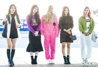 ITZY Sudah Tiba di Jakarta, Begini Gaya Mereka Saat Berangkat ke Indonesia