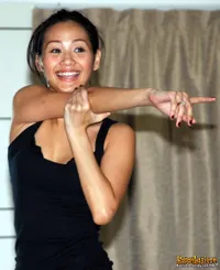 Indah Kalalo Rajin Nge-Dance