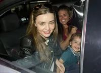 Indahnya Moment Kemesraan Miranda Kerr dan Putranya