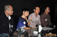 Indy Barends - Erwin Parengkuan di Indochine FX Lifestyle Center
