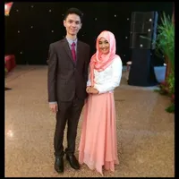 Ini Gaya Hijab Fatin Shidqia Lubis Saat Bersantai