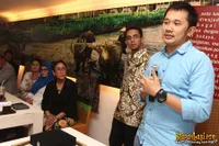 Inilah Penghargaan Sukmawati Untuk Hanung Bramantyo - SOEKARNO
