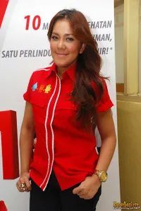 Ivy Batuta di SD Pondok Labu 15 Jakarta Selatan