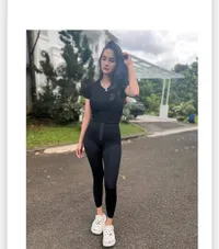 Jadi Ibu Dua Anak, Potret Faby Marcelia yang Makin Langsing - Hot Mom Pamer Body Goals
