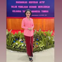 Jadi Istri Kapolres, 8 Potret Kebersamaan Uut Permatasari & AKBP Tri Goffarudin - Ngaku Sering Dapat Keluhan Dari Warga