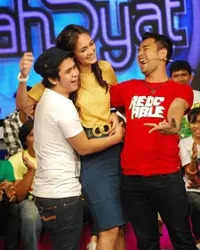 Sahabat Bertahun-tahun, 7 Potret Raffi Ahmad Jadi Saksi Nikah Luna Maya dengan Maxime Bouttier
