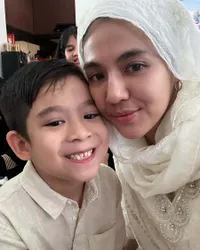 Jadi Single Mom, Potret DJ Una yang Kini Fokus Karier dan Urus Anak