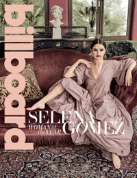 Jadi Woman of The Year, Selena Gomez Tampil Beda Saat Photoshoot