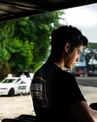 Jago Ngedrift! Sederet Foto Al-Ghazali dengan Tim Balap Andalannya - Udah Ganteng Banyak Bakat Lagi