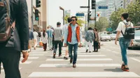Jalan-Jalan ke Korea, Calvin Jeremy Dikerubungi Cewek Cantik!