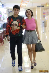 Jalan Mesra Esal Revano & Baby Sexyola, Panas Membara Baru Jadian