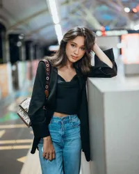 Jalani Hubungan Belum Berstatus dengan Giorgino Abraham, Ini 10 Potret Yasmin Napper yang Disebut Asmaranya Terhalang Agama - Fans Tetap Berharap Mereka Terus Bersama