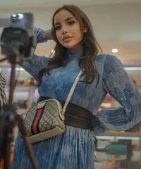 Jalani Oplas, Intip 8 Potret Millen Cyrus yang Wajahnya Disebut Semakin Aneh - Natizen: Cantikan Dulu