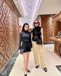 Jarang Sekali Tersorot, Potret Richita Permata Putri Sulung Femmy Permatasari yang Tak Kalah Cantik Dan Hot Dari Sang Mama