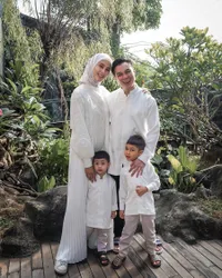 Jarang Terlihat Bersama, 8 Potret Rumah Tangga Baim Wong dan Paula Verhoeven yang Diisukan Retak