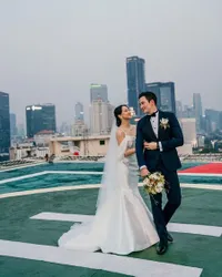 Jarang Tersorot, 8 Potret Cantik Janisaa Pradja Istri Mike Lewis - Profesinya Curi Perhatian Netizen