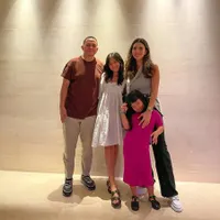 Jarang Tersorot, Potret Khaaliqa Putri Sulung DJ Riri yang Kini Beranjak Remaja dan Makin Memesona - Cantik Banget