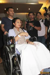 Judika Tuntun Duma Saat Pers Conference Pasca Melahirkan, Sweet!