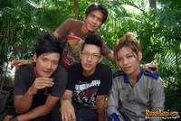 J Rocks di DAHSYATNYA 2SYAT