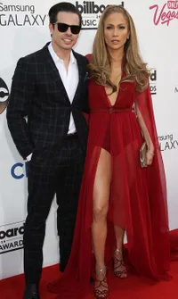 Jennifer Lopez - Casper Smart Putus Gara-Gara Waria Seksi Ini