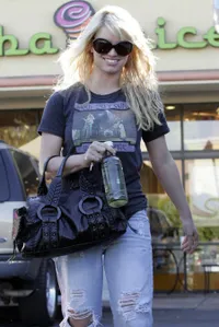 Jessica Simpson Makan