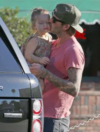 Jika Harper Seven Beckham Umbar Kemesraan di Depan Umum