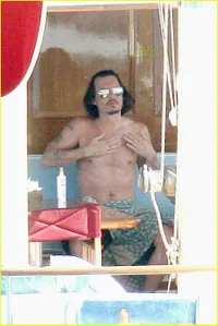 Johnny Depp di Elba Island