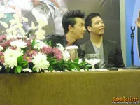 Jumpa Media Han Geng di Surabaya