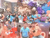 Karyawan RANS Pamer Rutinitas Kerja Bareng Raffi Ahmad, Sering Ditraktir Makanan Enak - Bikin Netizen Pengin Jadi PNS Alias Pegawai Nagita Slavina