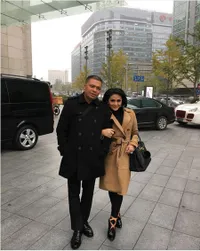 Kompak - Stylish, Saat Krisdayanti & Raul Lemos Kunjungi Cina