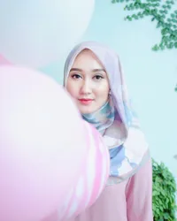 Ke Korea, Dian Pelangi Jalani Photoshoot Bareng Barli Asmara