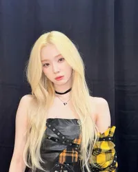 Kecantikanya Bikin Silau! Potret Winter aespa Tampil di MLB WORLD TOUR SEOUL dengan Rambut Pirang 