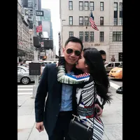 Kecupan - Pelukan Romantis, Agus Yudhoyono & Annisa Mesra Banget!