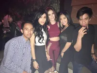 Kehidupan Malam Amel Alvi, Hangout Bareng Mantan Nikita Willy