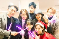 Kekompakan Artis SM di Belakang Panggung Konser Taeyeon SNSD