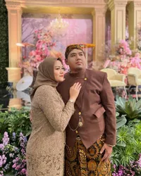 Keluarga Baru Harmonis, Ini 8 Potret Yunita Lestari Mantan Istri Daus Mini Bersama Suami dan Anaknya
