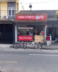 Kembangkan Bisnis Kuliner, Ini 7 Potret Bisnis Kue & Bubur Ayam Milik Hudson IMB