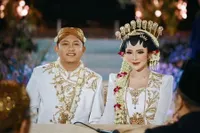 Kembar Mayang di Nikahan Denny Caknan dan Bella Bonita yang Tak Diangkat Tinggi Ramai Dibahas Netizen, Apa Sih Artinya?